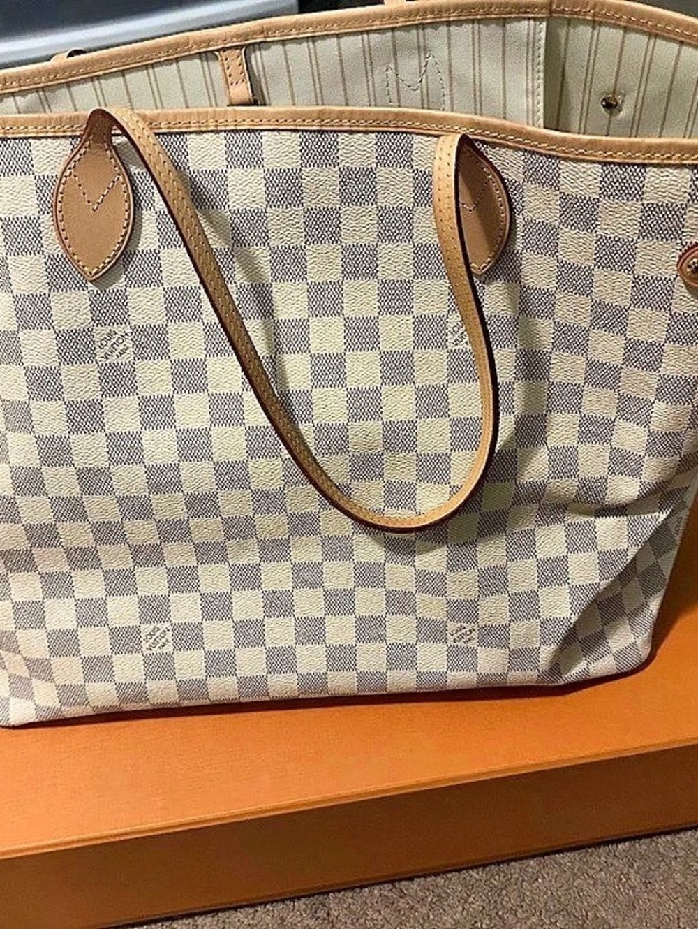 Louis Vuitton Neverfull MM Damier Azur Tote in White & Brown